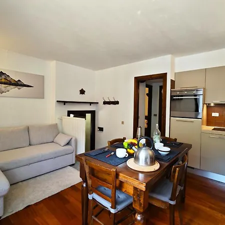Hostdomus - Casa Grangesises Apartment Sauze di Cesana